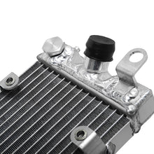 Load image into Gallery viewer, 22MM Motorcycle Aluminum Radiator for HONDA SHADOW 600 VT600 1988-2007