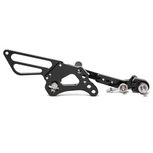 Load image into Gallery viewer, Rear Set Adjustable Rearsets Footpegs For Suzuki GSX-R600 / GSX-R750 2011-2024